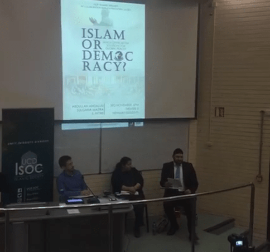 Debate Review: ‘Islam or Democracy: Which has better solutions for Global&nbsp;peace?’